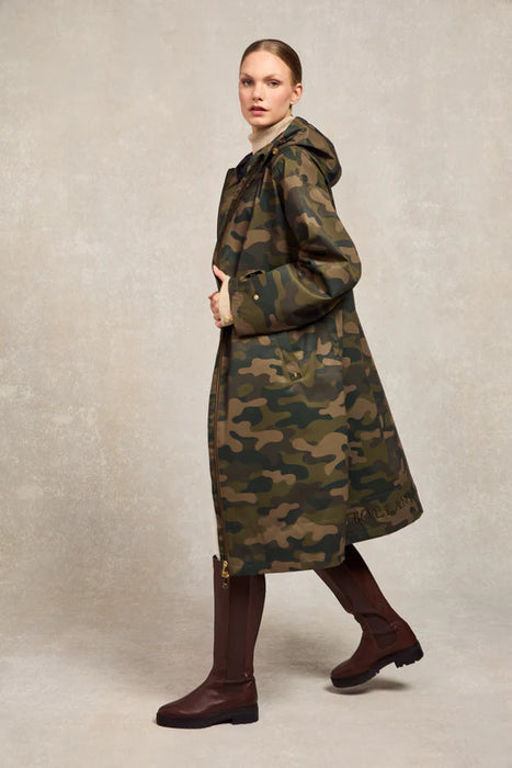 (Holland Cooper) One Size Waterproof Coat -  Camo (Women's)