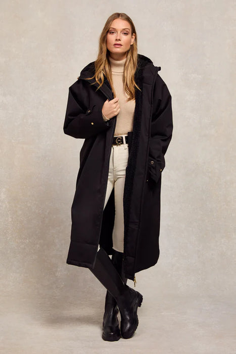 (Holland Cooper) One Size Waterproof Coat - Black (Women's)