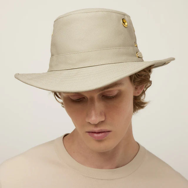 (Tilley) T3 Classic - Khaki (Unisex)