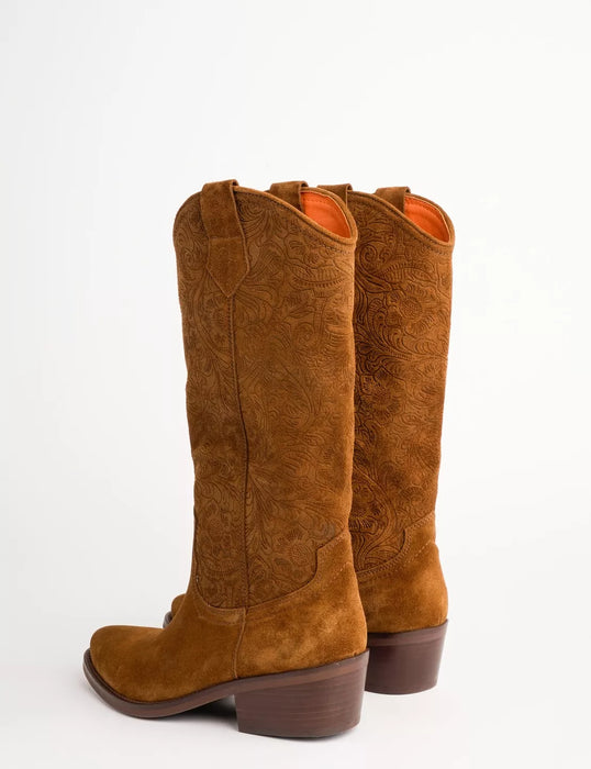 (Penelope Chilvers) Goldie Cordoban Suede Boot (Women's)