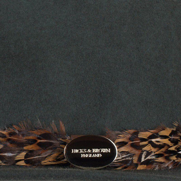 (Hicks & Brown) Suffolk Fedora Pheasant Wrap - Olive Green (Women's)