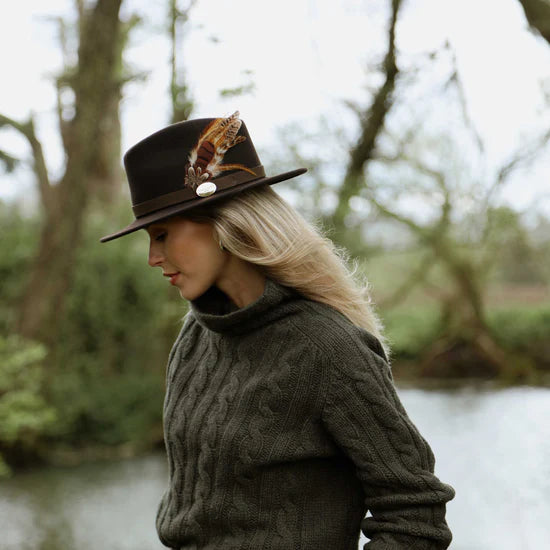 (Hicks & Brown) Suffolk Fedora Hat in Dark Brown - Bronze Feather (Women's)