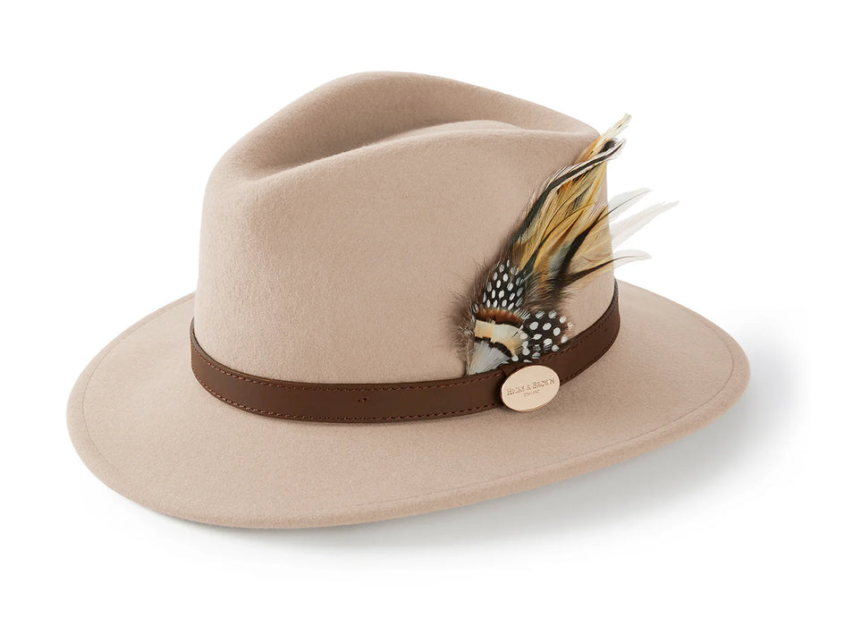 (Hicks & Brown) Suffolk Fedora Hat Fawn Feather - Pebble (Women's)