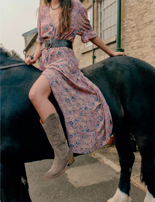(Penelope Chilvers) Jasmine Embroidered Cowboy Boot (Women's)