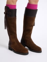 (Penelope Chilvers) Inclement Long Tassel Boots (Women's)