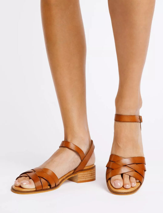(Penelope Chilvers) Heeled Shepherdess Leather Sandel (Women's)